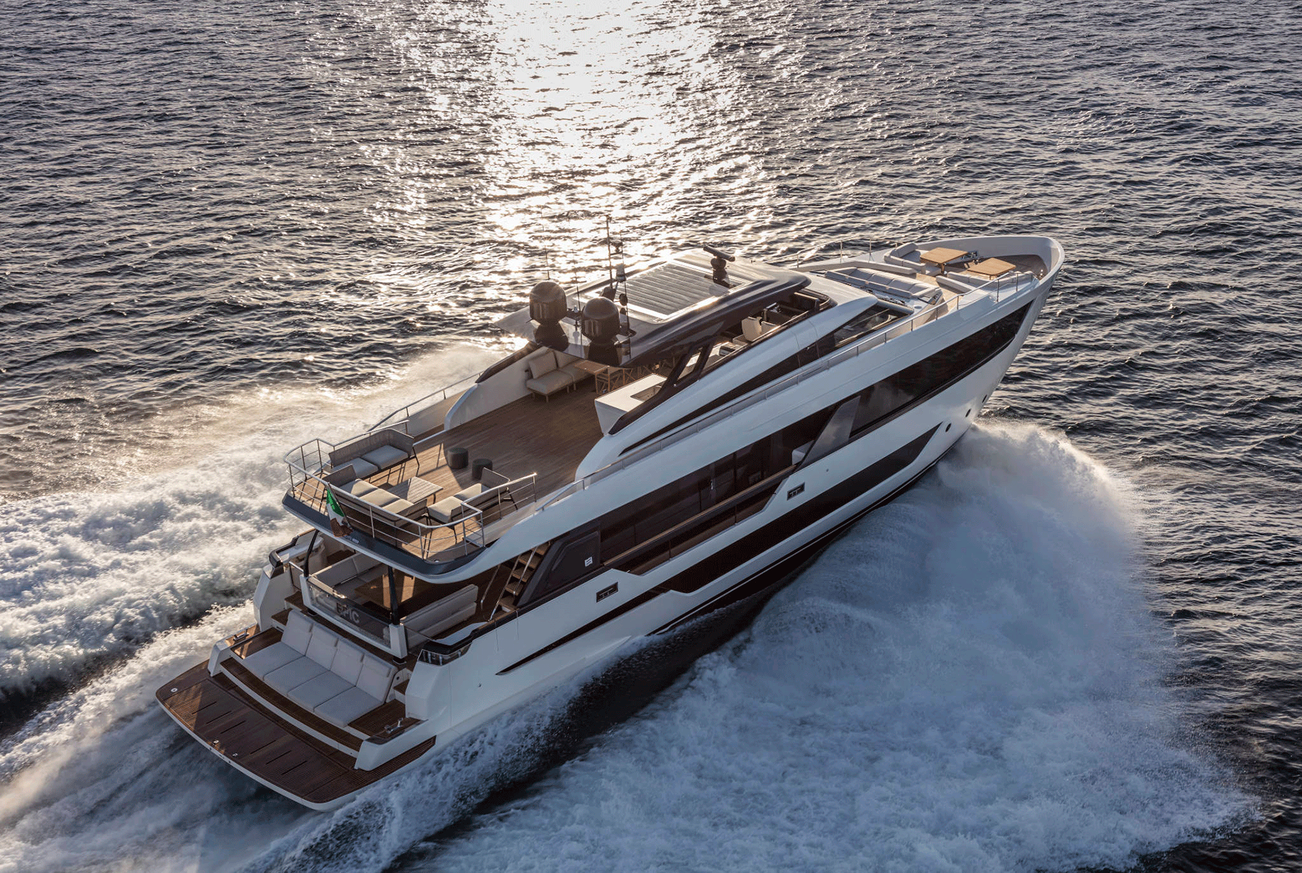 Ferretti Yachts 1000 